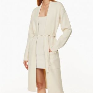 ⚡️SOLD⚡️Aritzia Ty Cardigan in Birch